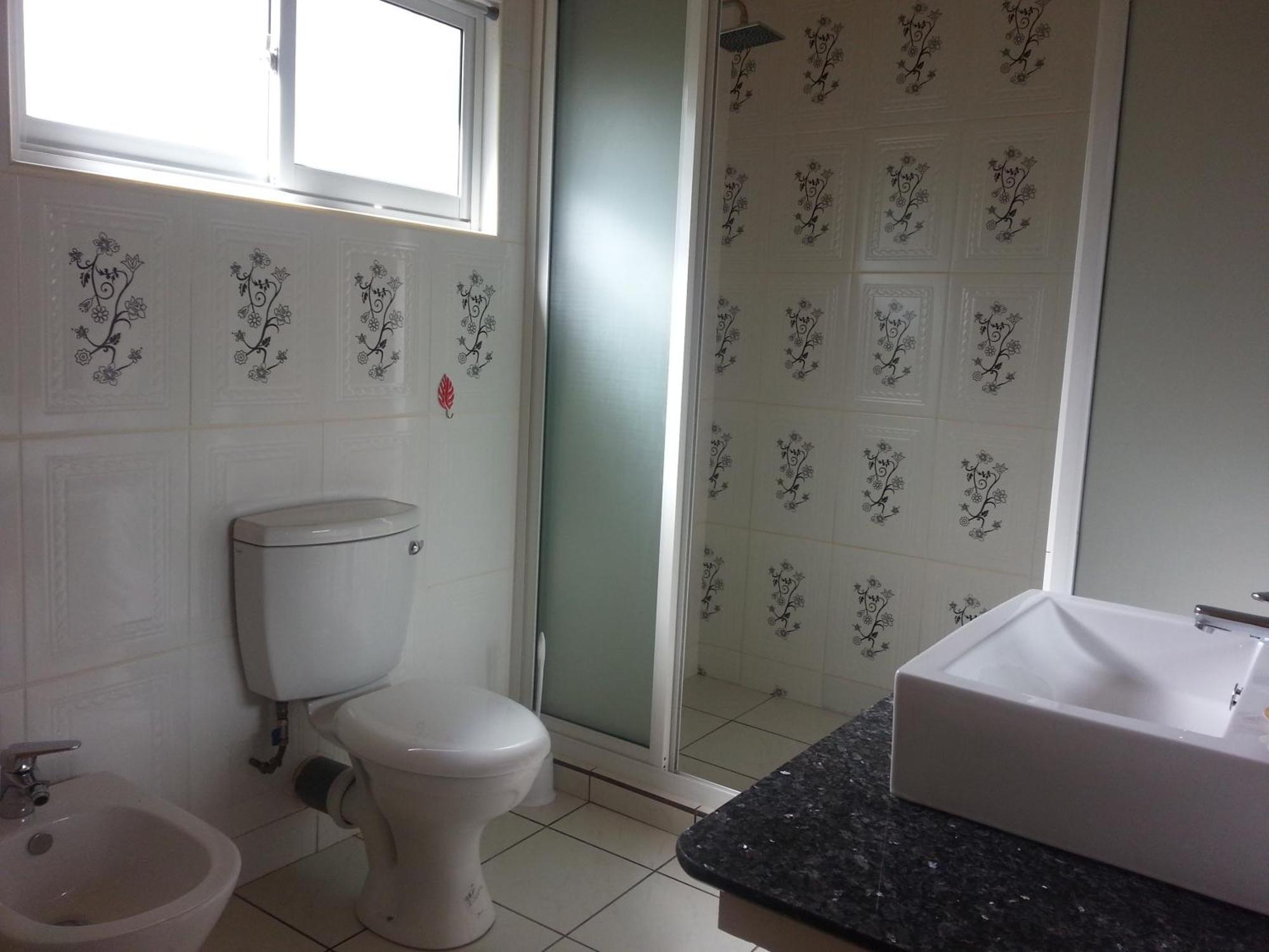 Zanboza Guesthouse ลาดิก ห้อง รูปภาพ
