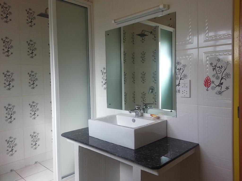 Zanboza Guesthouse ลาดิก ห้อง รูปภาพ