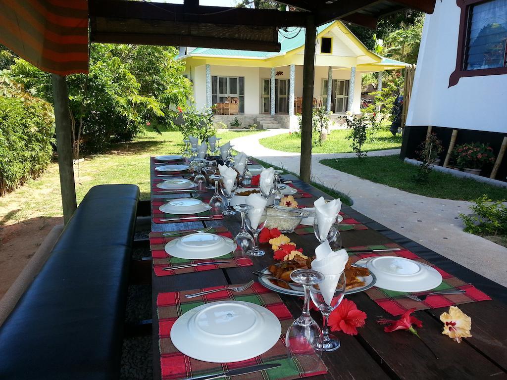 Zanboza Guesthouse ลาดิก ภายนอก รูปภาพ